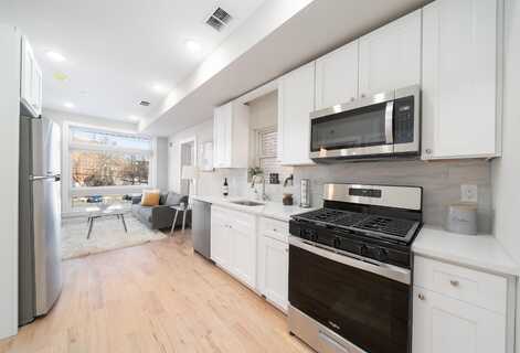 213 ACADEMY ST, JC, Journal Square, NJ 07305