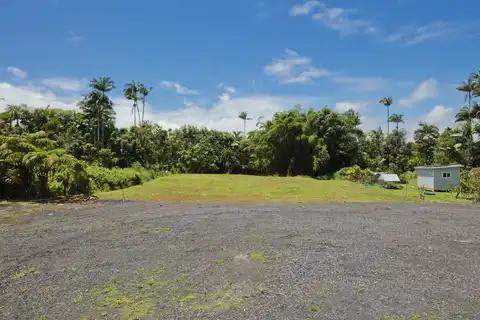 1162 KAUMANA DR, Hilo, HI 96720
