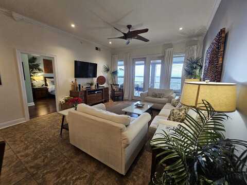 1001 The Cape  #32, Horseshoe Bay, TX 78657