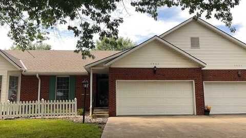 3906 Eastgate Drive, Saint Joseph, MO 64506