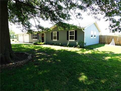 1018 Rawlins Drive, Holden, MO 64040