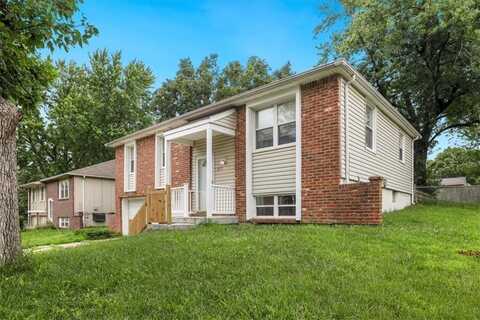 2317 NW Kensington Court, Blue Springs, MO 64015