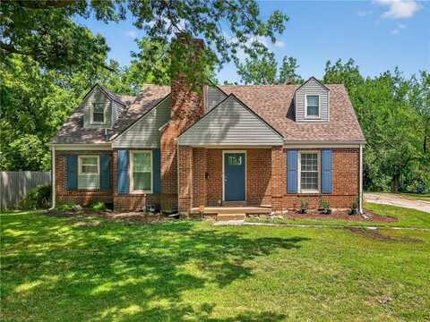 5005 Lowell Drive, Kansas City, MO 64129