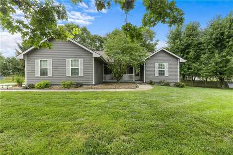 1111 NE 188th Street, Smithville, MO 64089