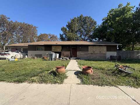 212 Walnut St., Caldwell, ID 83605