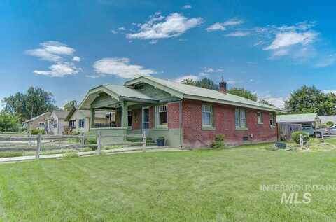 867 Walnut St, Twin Falls, ID 83301