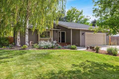 2044 Bitterroot Dr., Twin Falls, ID 83301