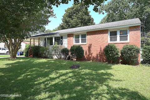 403 Cheyenne Road, Jacksonville, NC 28540