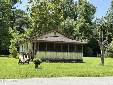 217 W South Street, Rose Hill, NC 28458
