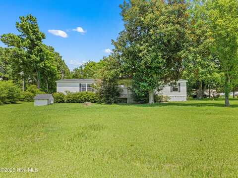 3637 Lynn Avenue, Castle Hayne, NC 28429