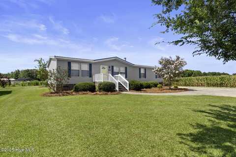 3287 Catherine Lake Road, Chinquapin, NC 28521