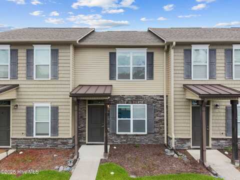 408 Sullivan Loop Road, Midway Park, NC 28544