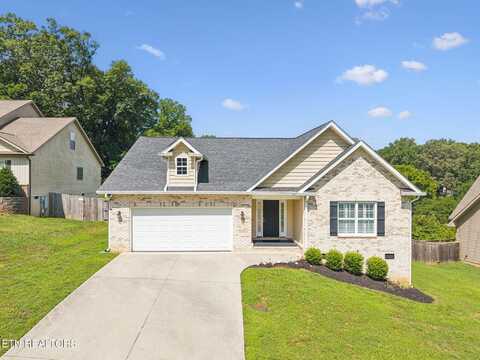 809 Mackenzie Drive, Maryville, TN 37804
