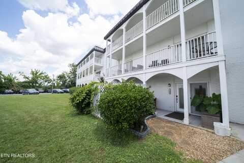 5709 Lyons View Pike, Knoxville, TN 37919