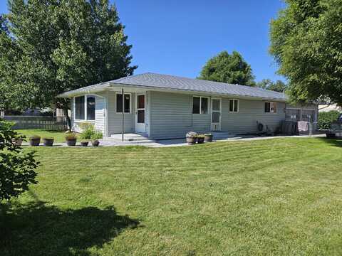 4514 Summers Lane, Klamath Falls, OR 97603