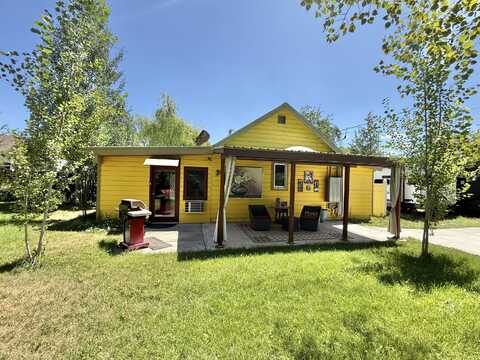 4429 Shasta Way, Klamath Falls, OR 97603