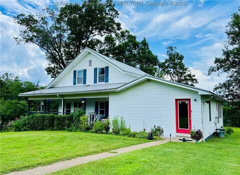59 Vealey Lane, Kenna, WV 25248