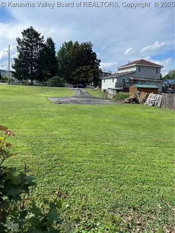4415 Jones Street, South Charleston, WV 25309