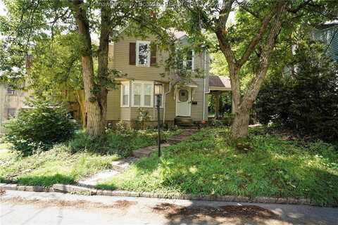 813 Florence Drive, Charleston, WV 25302
