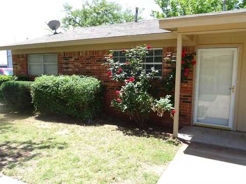 4818 66th Street, Lubbock, TX 79414