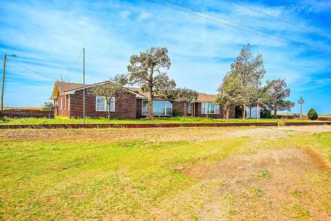 10709 FM 41, Wolfforth, TX 79382