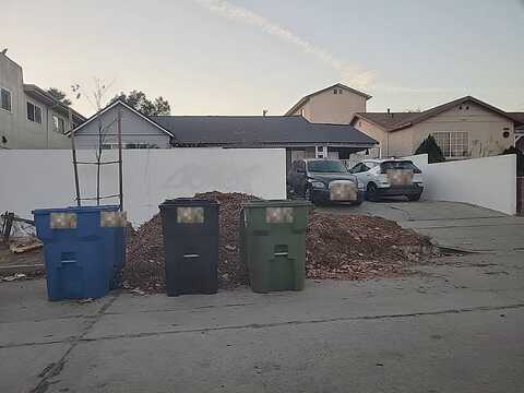 Farmdale, NORTH HOLLYWOOD, CA 91606
