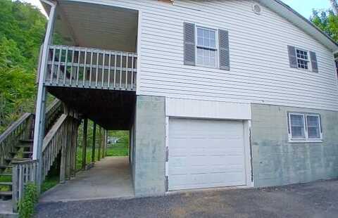 Stewart Ln, Evarts, KY 40828