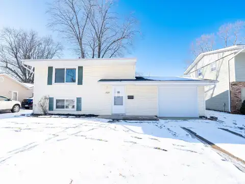 Holiday, PEKIN, IL 61554
