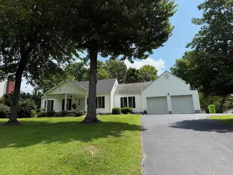 2010 Cedar Lane, Corbin, KY 40701