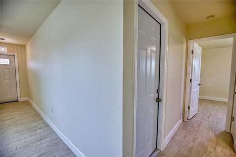 Oakland Hills, ROTONDA WEST, FL 33947