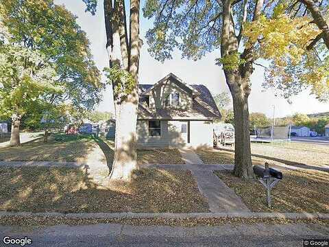 College, PETERSON, IA 51047