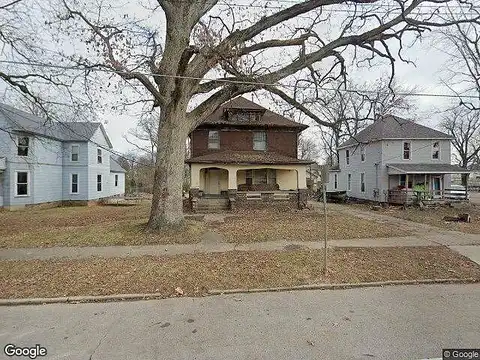 7Th, CHARLESTON, IL 61920