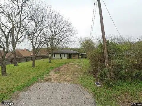 N Dixie St, BRENHAM, TX 77833