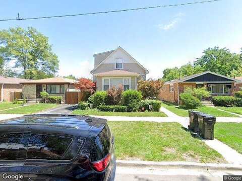 Hale, CHICAGO, IL 60643