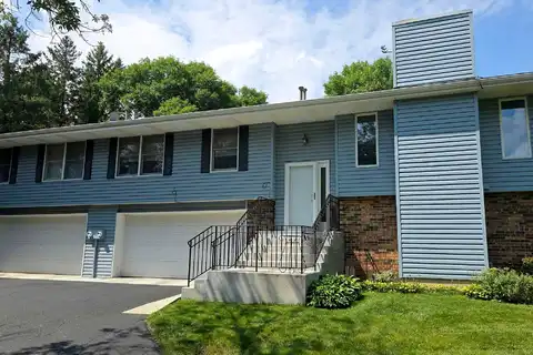 Meadowview, STILLWATER, MN 55082