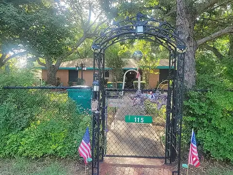 Meadow Ridge, CEDAR HILL, TX 75104