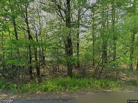 Red Oak, LONG POND, PA 18334