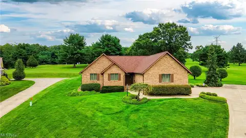 Meadowbrook, CARROLLTON, OH 44615