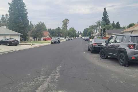 Fir, CLOVIS, CA 93611