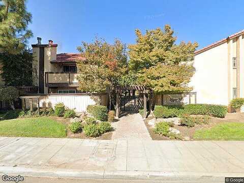 Ashlan, FRESNO, CA 93705