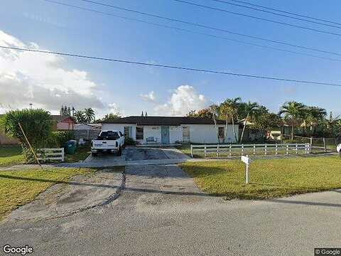 304Th, HOMESTEAD, FL 33033
