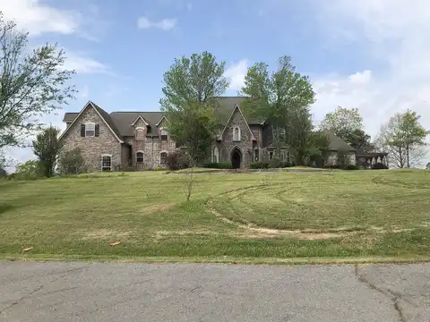 Thomas Loop, BENTON, AR 72019