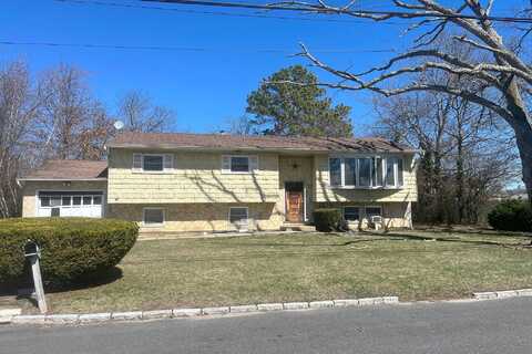 Fulton Street, West Babylon, NY 11704