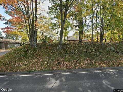 S St 25, Vernon, CT 06066