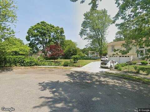Cardinal, BAY SHORE, NY 11706