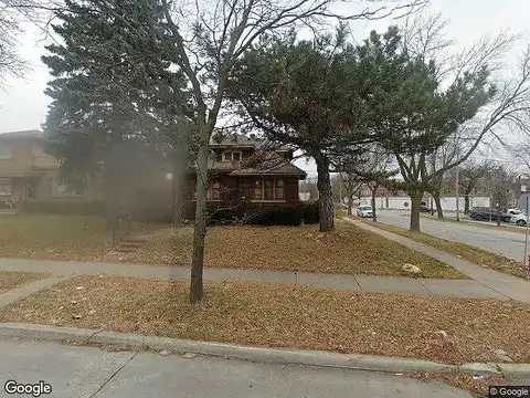 Capitol, MILWAUKEE, WI 53206