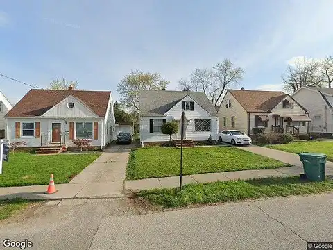 Raymond, MAPLE HEIGHTS, OH 44137