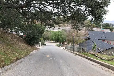 Rosebud, LOS ANGELES, CA 90039