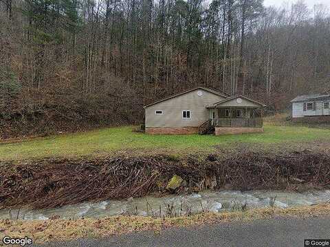 Big Card Rd, MOUTHCARD, KY 41548
