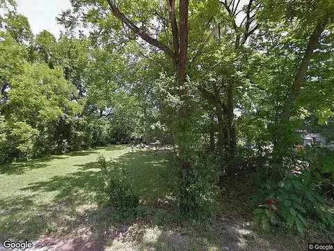 8Th, OAK GROVE, MO 64075